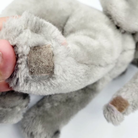 Vintage Dakin Gray Mama Elephant Stuffed Animal Realistic Nature Babies 70s 12" - Picture 7 of 9